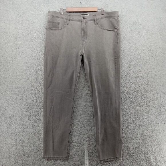 Travis Mathew Jeans Mens 40x34 Gray Legacy Featherweight Denim‎ Stretch 1MR410 - Picture 1 of 11